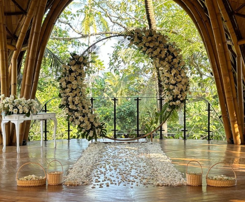 BLISSFUL_WEDDING_2024_-_2025_-_Elopement_Wedding_Package[1]_page1_image2