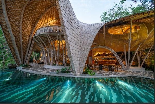 BLISSFUL_WEDDING_2024_-_2025_-_Ulaman_Bali_Elopement1_page1_image3